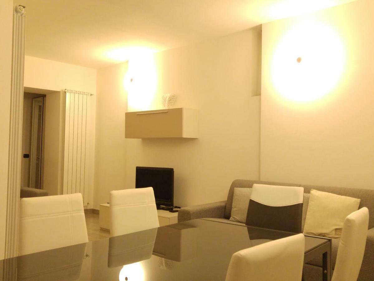 Il Cuore Del Borgo - Holiday Home Borgomaro Exteriör bild